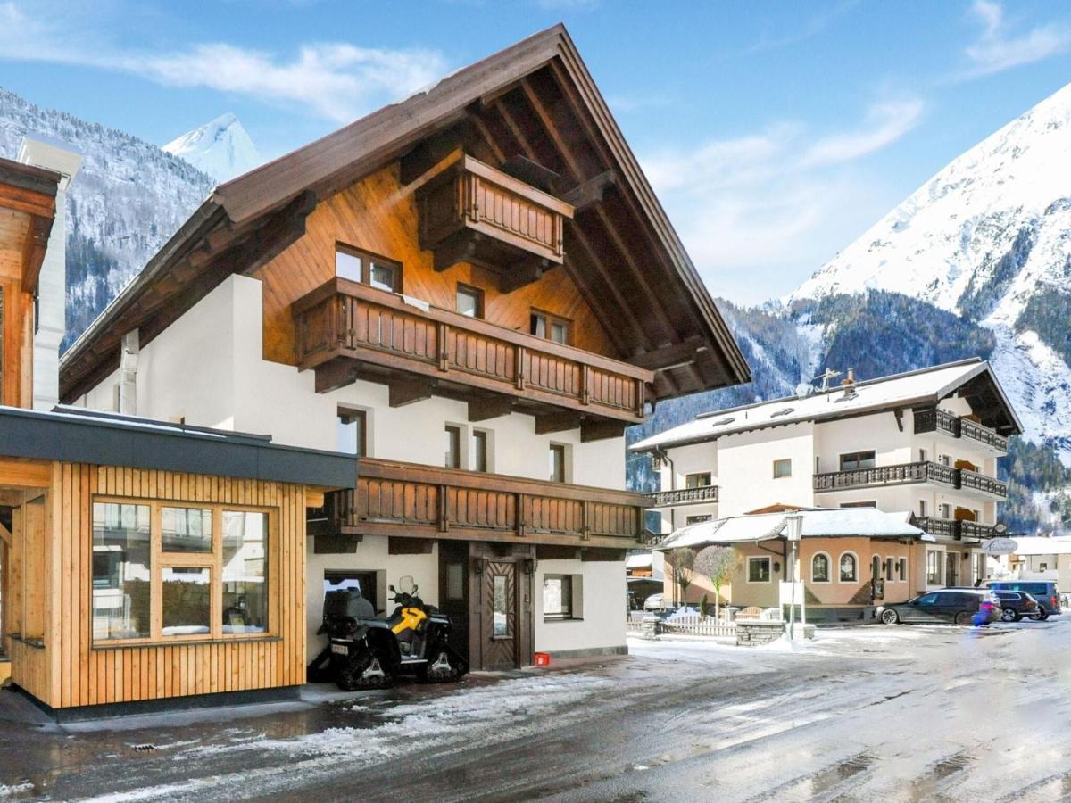 Modern Apartment in L ngenfeld near Ski Area Längenfeld Buitenkant foto
